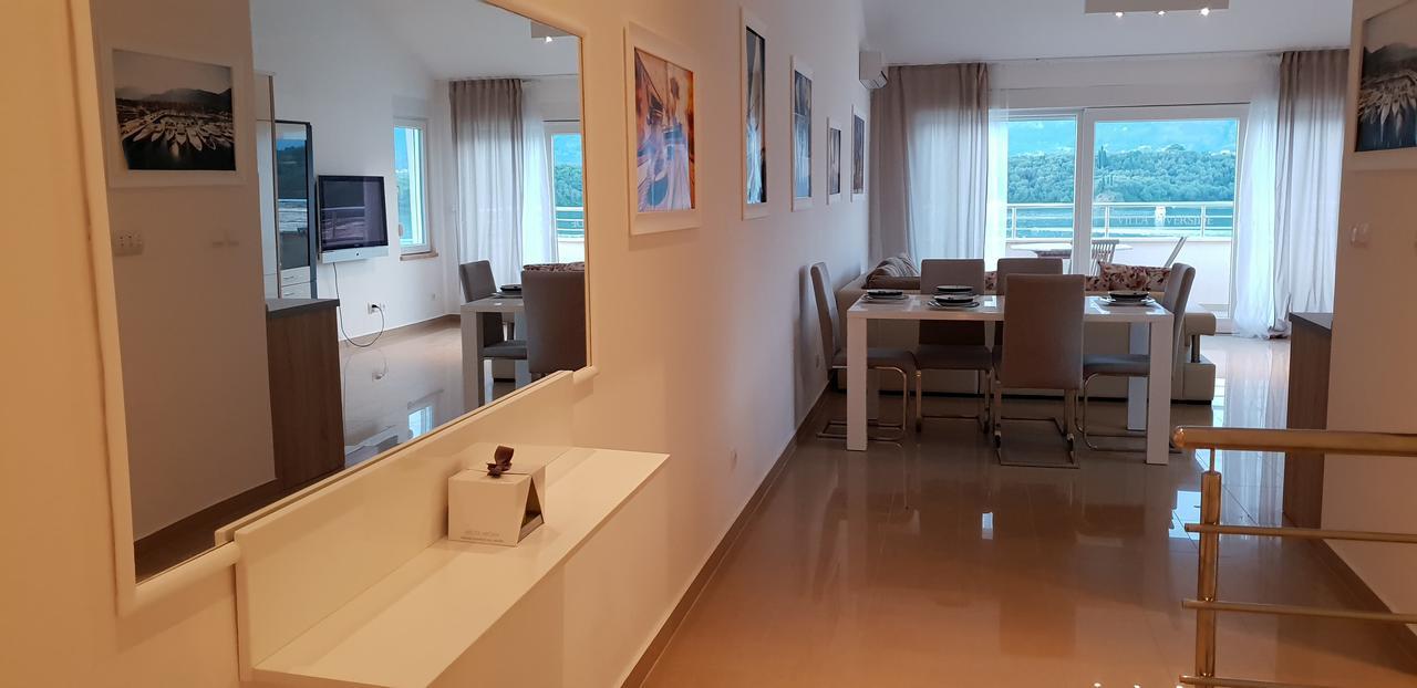 Riverside Villa 티바트 외부 사진